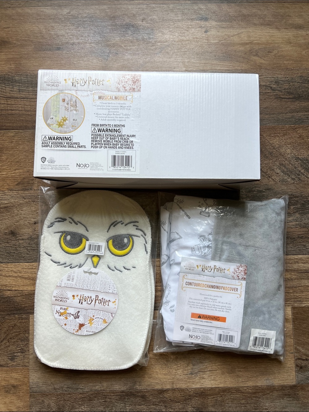 Harry Potter Hedwig Nursery Mobile & Changing Pad Cover Set - White, Gray